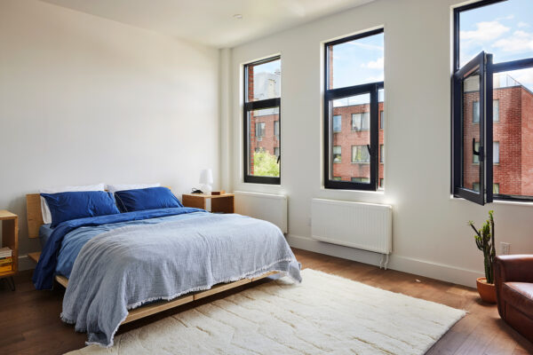 _6f master bed 230730_230E120THST13662